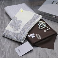 هديه شتويه فخمه قماش ديور وشال كشميري