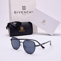 نظارة جفنشي مع التنسيق