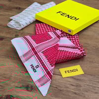 شماغ فندي دم الغزال 2026