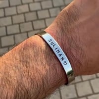 اسوارة رجالي بالاسم مطليه بالفضة