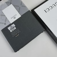 قماش تيتانيوم شتوي ماركة قوتشي تصميم مقلم