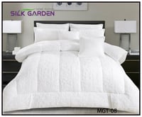 مفرشsilk من الخارج شعر و من الداخل فرو ناعم جدا نف...