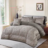 مفرش شتوي مزخرف نفرين فاخر 6 قطع