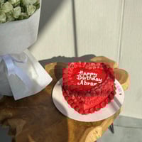 ورد مع كيك يكفي من6-10