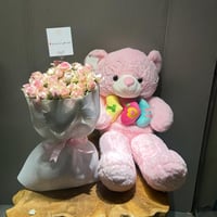 ورد مع دبدوب ( الوان مختلفه)