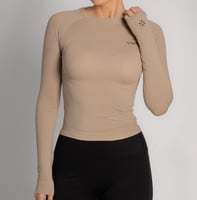 Core Move Top – Sand Glow