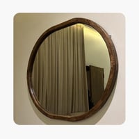 مرآة جدارية | طيف