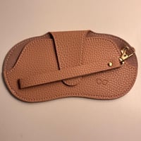 محفظة نظارات