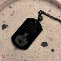 تعليقة معدنية