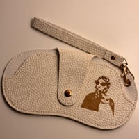 محفظة نظارات