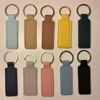 ميدالية جلد ( مقاس وسط )