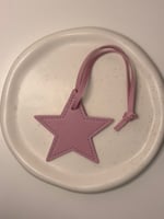 تعليقة نجمة