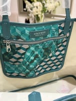 لوب نورا اخضر