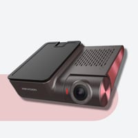 داش كام أمامية وخلفية 4K مزودة بشاشة عرض من HIKVIS...