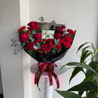 باقة الجمال مع شوكولاتة باتشي