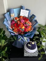 باقة نسيم الصباح مع كيكة البلو فلفت