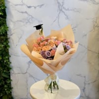 Graduation Bouquet باقة التخرج