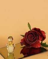 Red Rose - giveaway توزيعات الجوري الاحمر