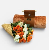 باقة البركة (سجادة صلاة وبوكيه ورد) Barakah Bouque...