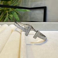 أسوارة زيركون فضة