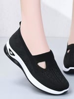 أحذية رياضية نسائية قابلة للتنفس وعصرية