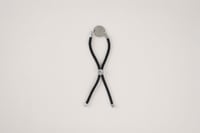 السوار الأسود الملكي