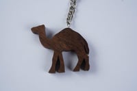 ميدالية الجمل | خشب طبيعي