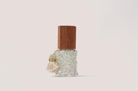 تولة منسوجة بالخرز الفضي | الحرفة المعاصرة