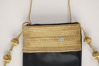 حقيبه الجوال | تطريز البشت