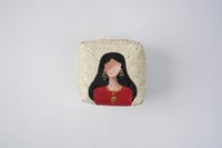 صندوق خوص | الفتاة العربية