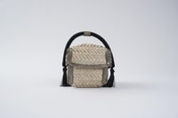 صندوق السعف بالعقال الأسود - صغير