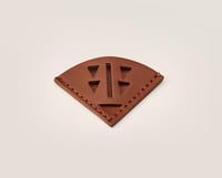 فاصل كتاب | جلدي بالنقوش التراثية