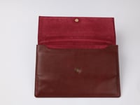 حقيبة ايباد | الرمال | اللون العنابي