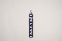 سلسلة مفاتيح | نقوش السدو