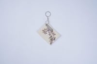 ميدالية قماشية | تصميم الخزامى