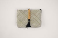 حقيبة العقال | ذهبي