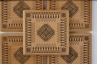 قاعدة أكواب | خشب بنقوش تراثية 1