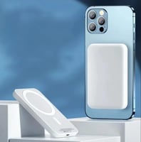 باور بانك 5000 لاسلكي مغناطيسي يدعم الشحن السريع