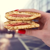 بايت اند مور بانكيك بروتين فراولة - 50ج