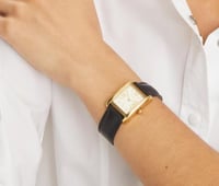 ساعه توري بورش جلد اسود اصلي