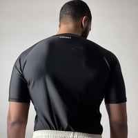 تيشيرت بودي (أسود) - T-shirt Skin Body (Black)