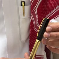 قلم فالنتينو باللون الذهبي