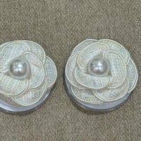 WHITE FLWOER MAGSAFE