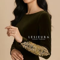 فستان إميرالد الملكي