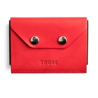 محفظة بطاقات الإصدار الثالث باللون الأحمر و الأسود...