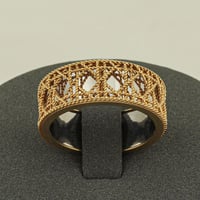 اسوارة وخاتم ذهب مكعبات ( عيار 18 )