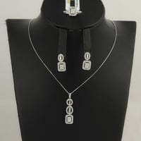 طقم ذهب أبيض دقة الألماس ( عيار 18)