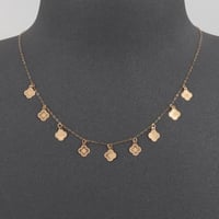 شوكر ذهب الورود المتدلية ( عيار 21 )