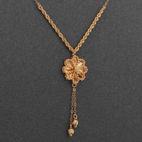 عقد ذهب الزهرة ( عيار 21 )