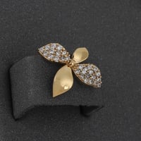 طقم ذهب الوردة ( عيار 18 )